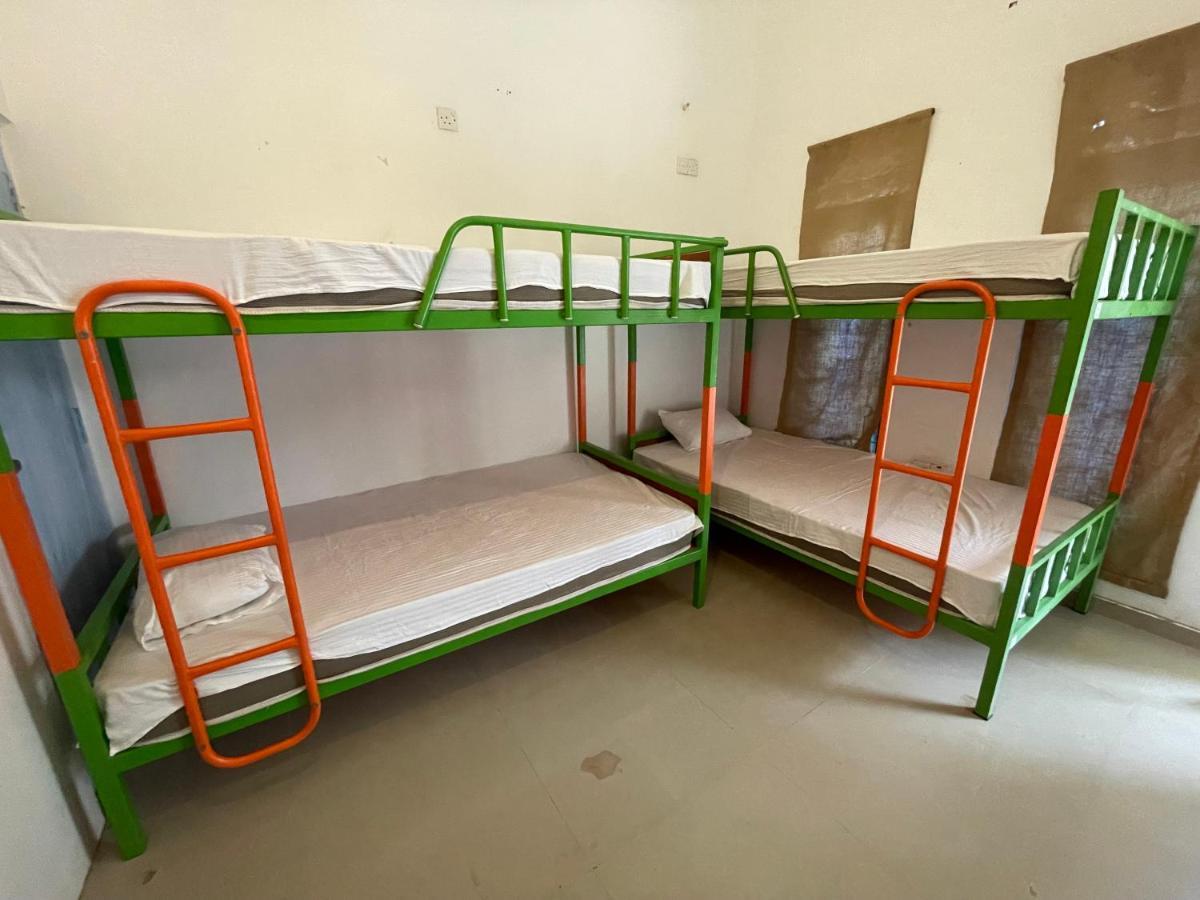 迪克韦勒 Bunk 15 Hiriketiya旅舍 外观 照片